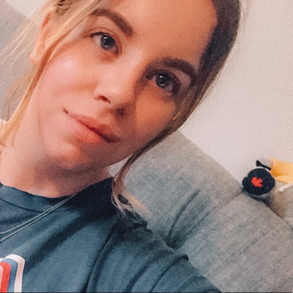 Meet your Posher, Marielle